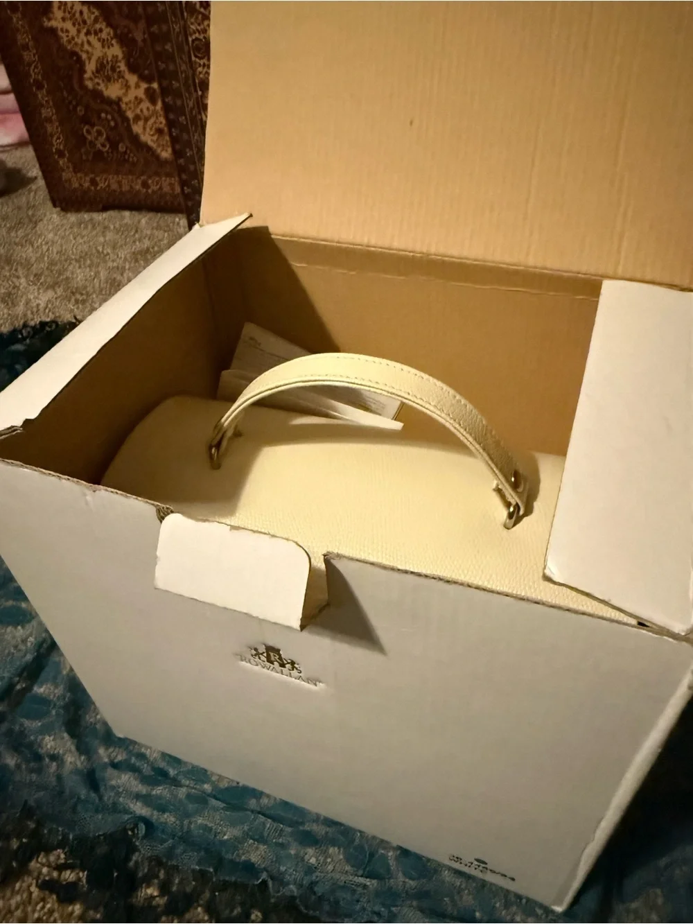 Rowallan White and Brown Jewelry Organizer Case